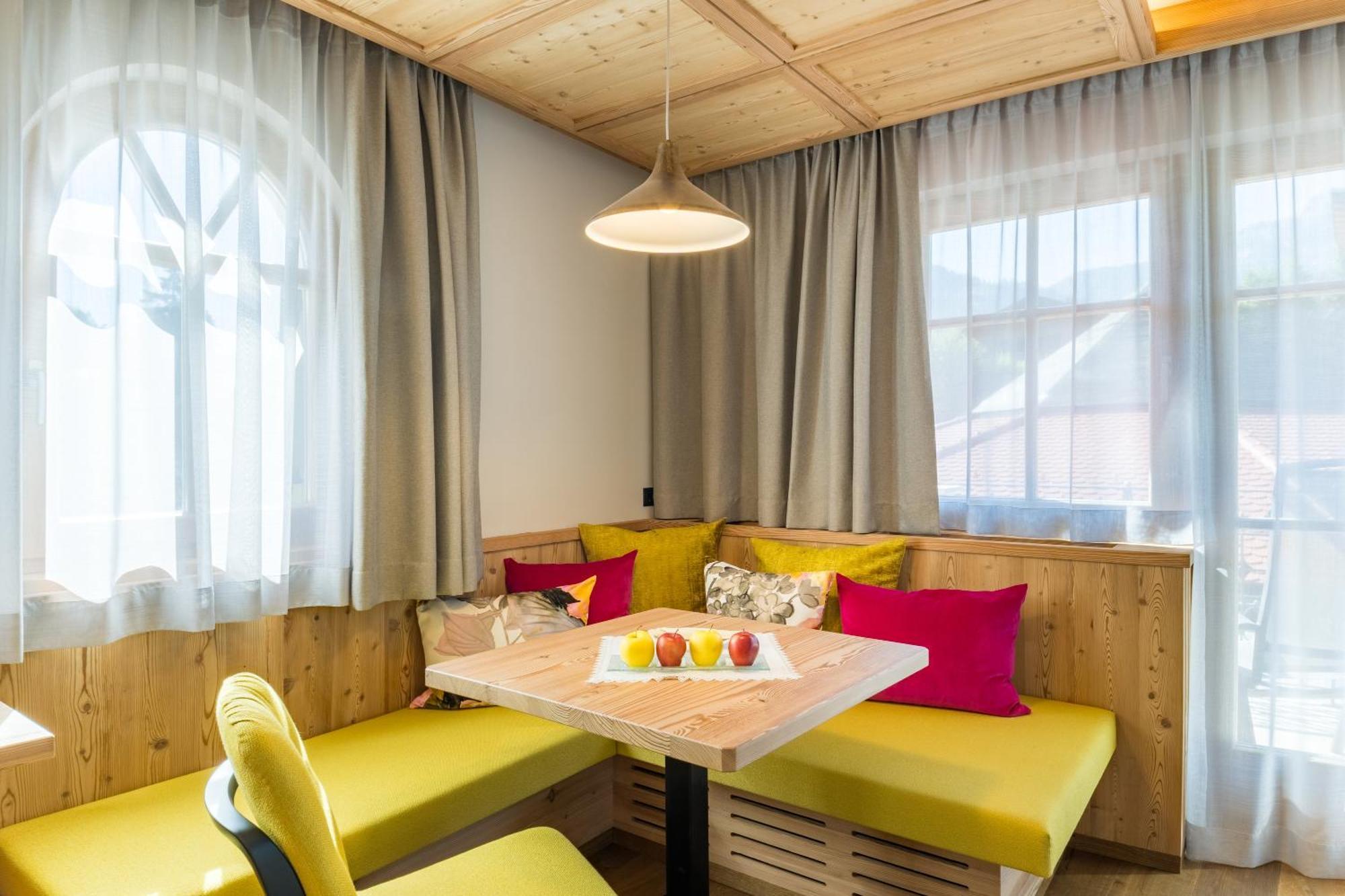 Mirabell Dolomites Hotel - Luxury Ayurveda & Spa Olang Exterior photo