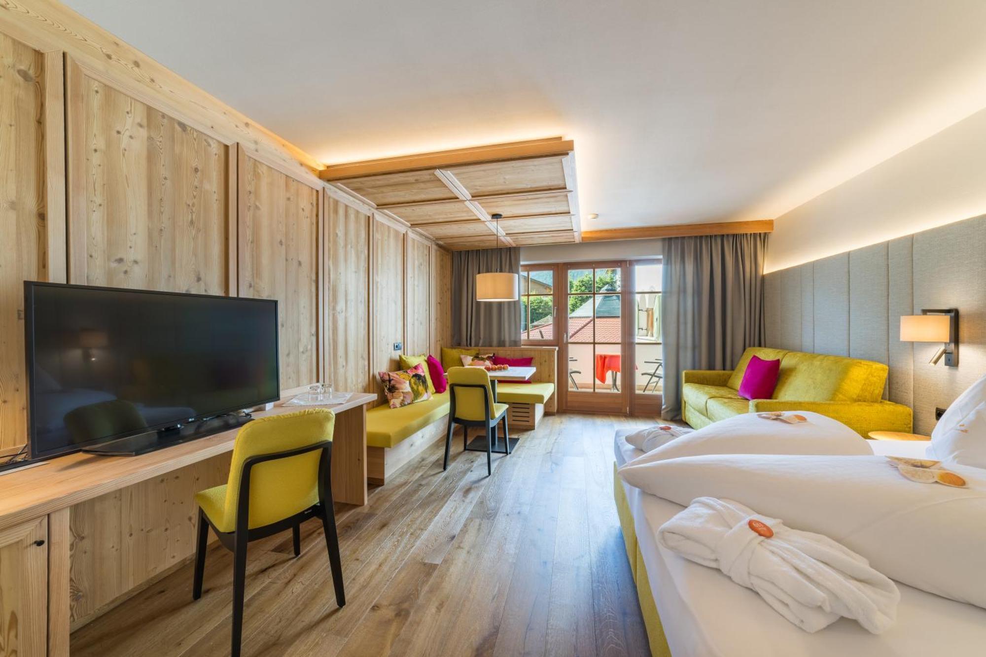 Mirabell Dolomites Hotel - Luxury Ayurveda & Spa Olang Exterior photo
